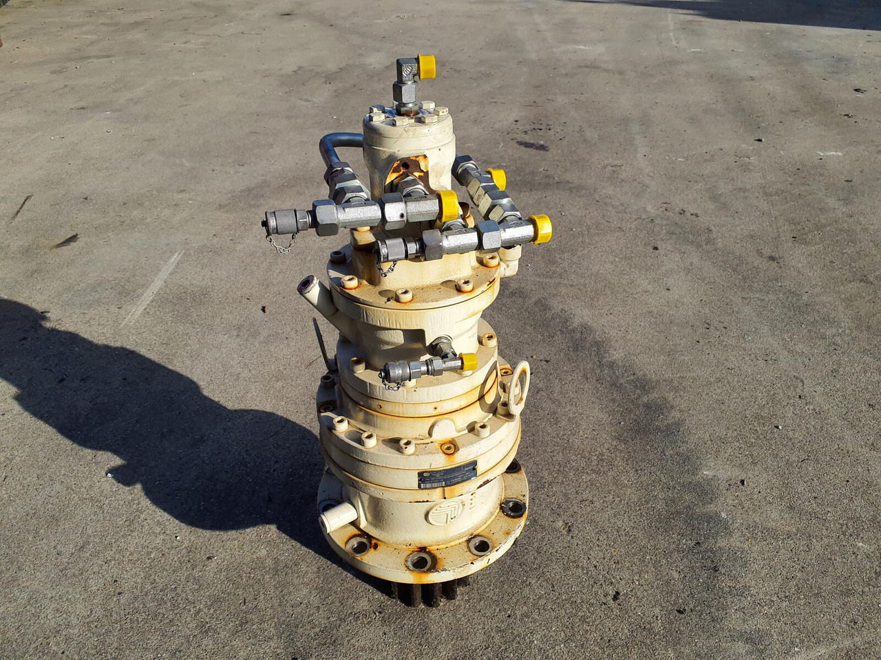 Terex challenger 3160 slew gear - Motor okretanja za Autodizalica: slika Terex challenger 3160 slew gear - Motor okretanja za Autodizalica Terex challenger 3160 slew gear - Motor okretanja za Autodizalica: slika Terex challenger 3160 slew gear - Motor okretanja za Autodizalica