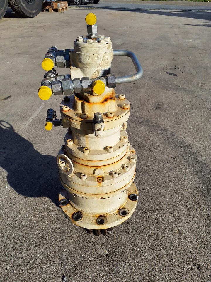 Terex challenger 3160 slew gear - Motor okretanja za Autodizalica: slika Terex challenger 3160 slew gear - Motor okretanja za Autodizalica Terex challenger 3160 slew gear - Motor okretanja za Autodizalica: slika Terex challenger 3160 slew gear - Motor okretanja za Autodizalica