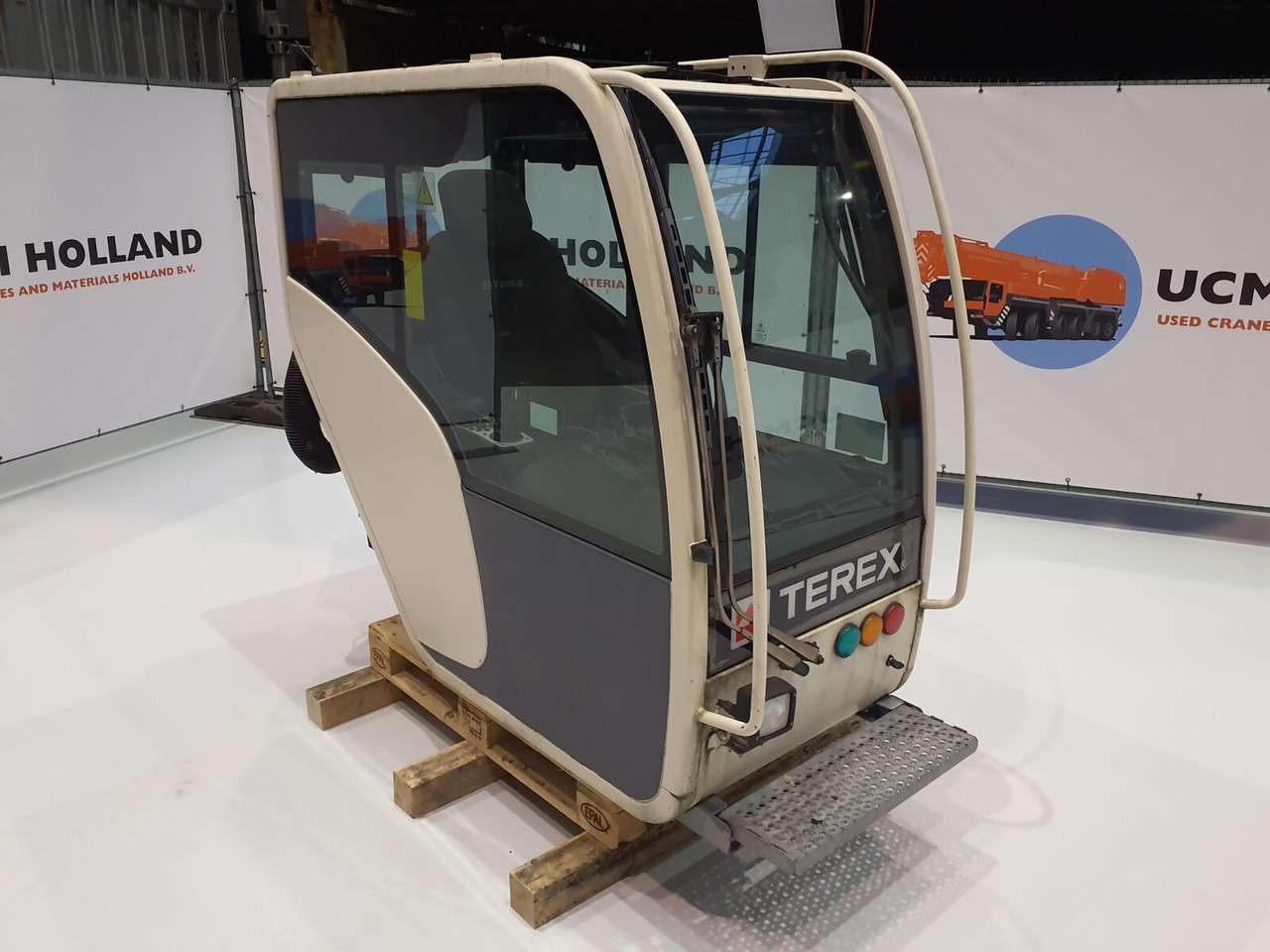 Terex challenger upper cabin - Kabina za Toranjska dizalica: slika Terex challenger upper cabin - Kabina za Toranjska dizalica Terex challenger upper cabin - Kabina za Toranjska dizalica: slika Terex challenger upper cabin - Kabina za Toranjska dizalica