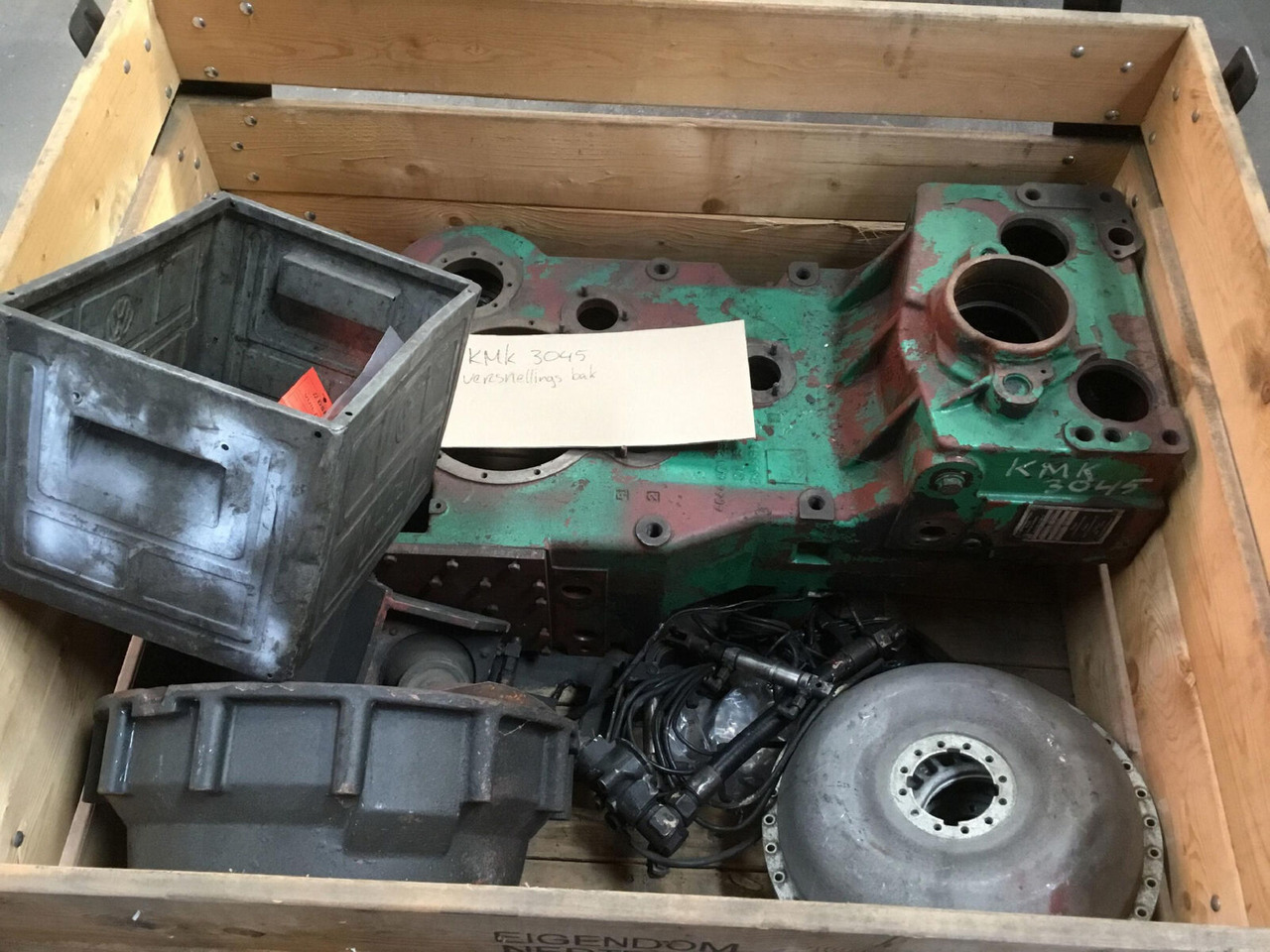 ZF KMK 3045 gearbox ZF 6WG200 - Mjenjač za Autodizalica: slika ZF KMK 3045 gearbox ZF 6WG200 - Mjenjač za Autodizalica ZF KMK 3045 gearbox ZF 6WG200 - Mjenjač za Autodizalica: slika ZF KMK 3045 gearbox ZF 6WG200 - Mjenjač za Autodizalica