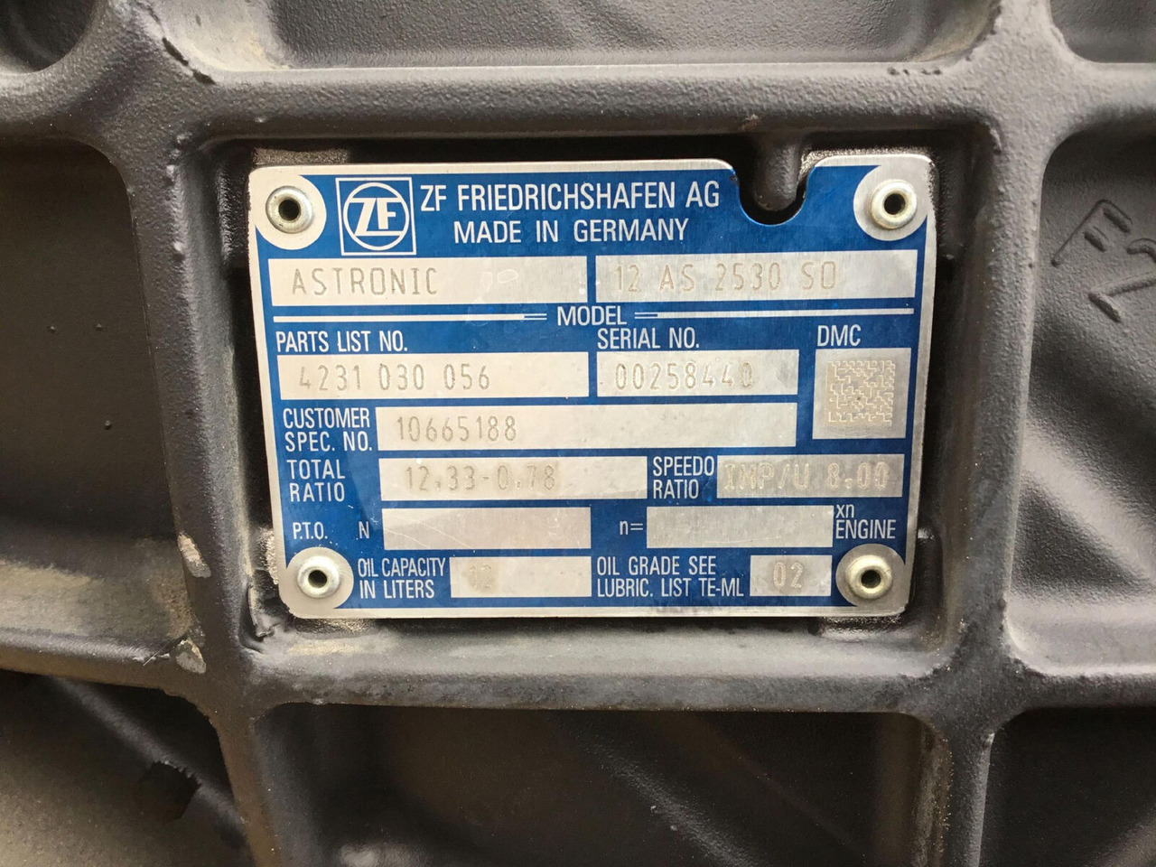 ZF MK 88 ZF Astronic gearbox 12 AS 2530 S0 - Mjenjač za Autodizalica: slika ZF MK 88 ZF Astronic gearbox 12 AS 2530 S0 - Mjenjač za Autodizalica ZF MK 88 ZF Astronic gearbox 12 AS 2530 S0 - Mjenjač za Autodizalica: slika ZF MK 88 ZF Astronic gearbox 12 AS 2530 S0 - Mjenjač za Autodizalica