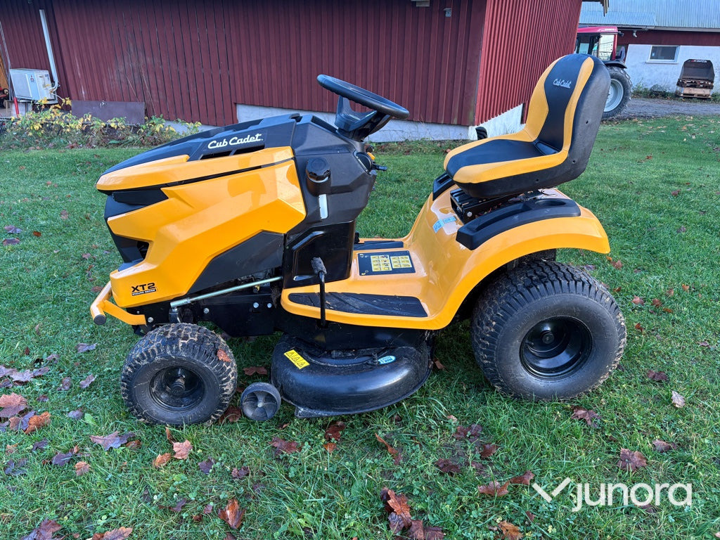 Åkgräsklippare - Cub Cadet, XT2 Enduro Series - Vrtna kosilica: slika Åkgräsklippare - Cub Cadet, XT2 Enduro Series - Vrtna kosilica Åkgräsklippare - Cub Cadet, XT2 Enduro Series - Vrtna kosilica: slika Åkgräsklippare - Cub Cadet, XT2 Enduro Series - Vrtna kosilica