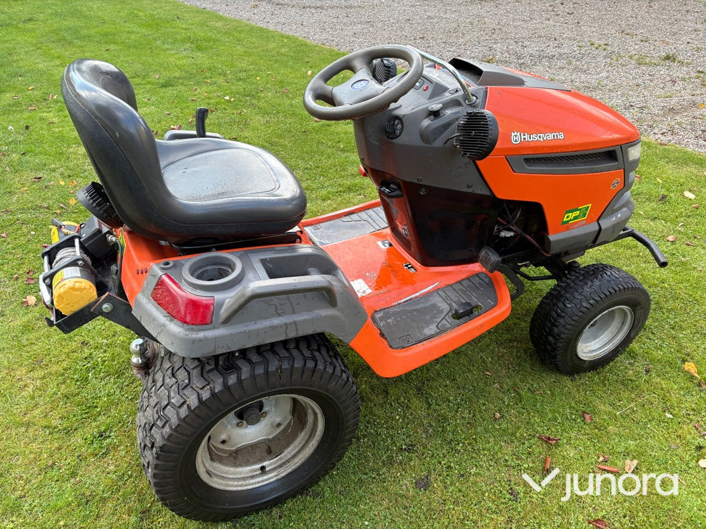 Åkgräsklippare Husqvarna GTH 260 XPT - Vrtna kosilica: slika Åkgräsklippare Husqvarna GTH 260 XPT - Vrtna kosilica Åkgräsklippare Husqvarna GTH 260 XPT - Vrtna kosilica: slika Åkgräsklippare Husqvarna GTH 260 XPT - Vrtna kosilica
