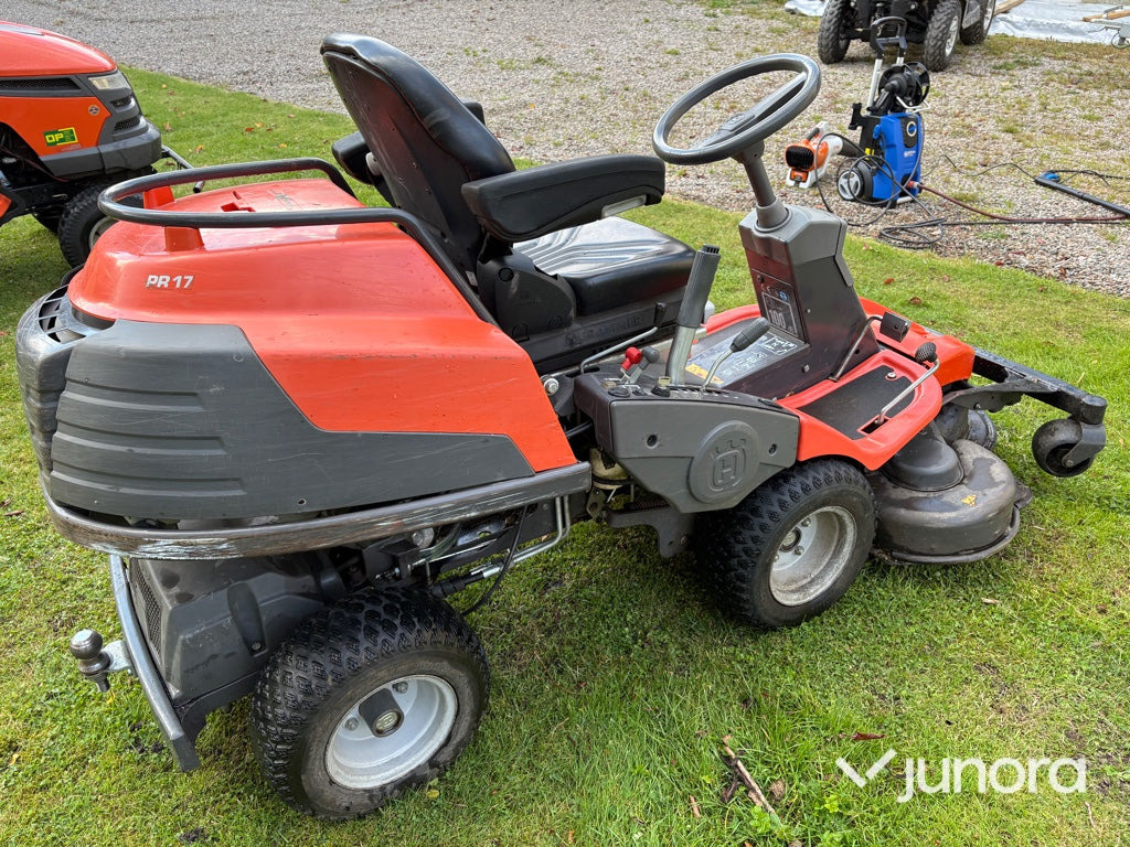 Åkgräsklippare Husqvarna PR 17 - Vrtna kosilica: slika Åkgräsklippare Husqvarna PR 17 - Vrtna kosilica Åkgräsklippare Husqvarna PR 17 - Vrtna kosilica: slika Åkgräsklippare Husqvarna PR 17 - Vrtna kosilica