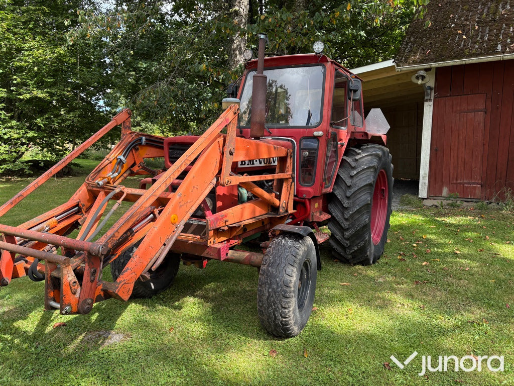 BM Volvo T 650 - Traktor: slika BM Volvo T 650 - Traktor BM Volvo T 650 - Traktor: slika BM Volvo T 650 - Traktor