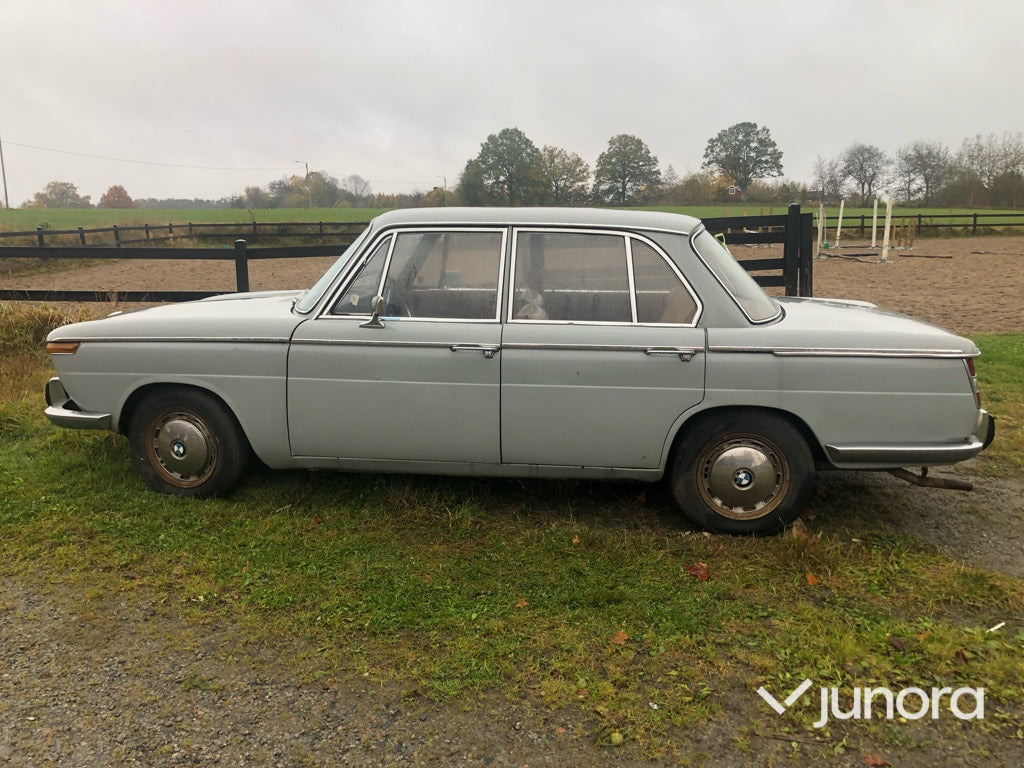 BMW - 1800 1966 - Automobil: slika BMW - 1800 1966 - Automobil BMW - 1800 1966 - Automobil: slika BMW - 1800 1966 - Automobil