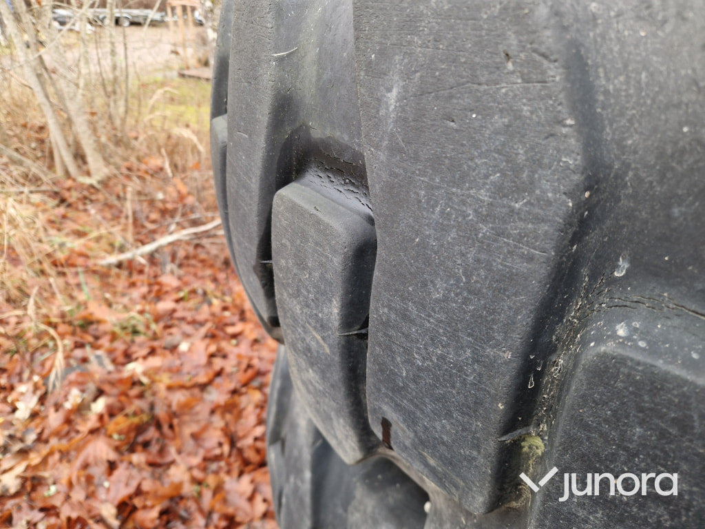 Däck - Hjullastare 20,5-25 - Guma: slika Däck - Hjullastare 20,5-25 - Guma Däck - Hjullastare 20,5-25 - Guma: slika Däck - Hjullastare 20,5-25 - Guma