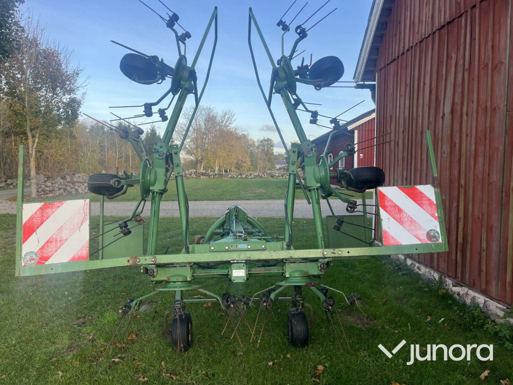Hövändare - John Deere, Kuhn - Drugi strojevi: slika  Hövändare - John Deere, Kuhn - Drugi strojevi Hövändare - John Deere, Kuhn - Drugi strojevi: slika  Hövändare - John Deere, Kuhn - Drugi strojevi