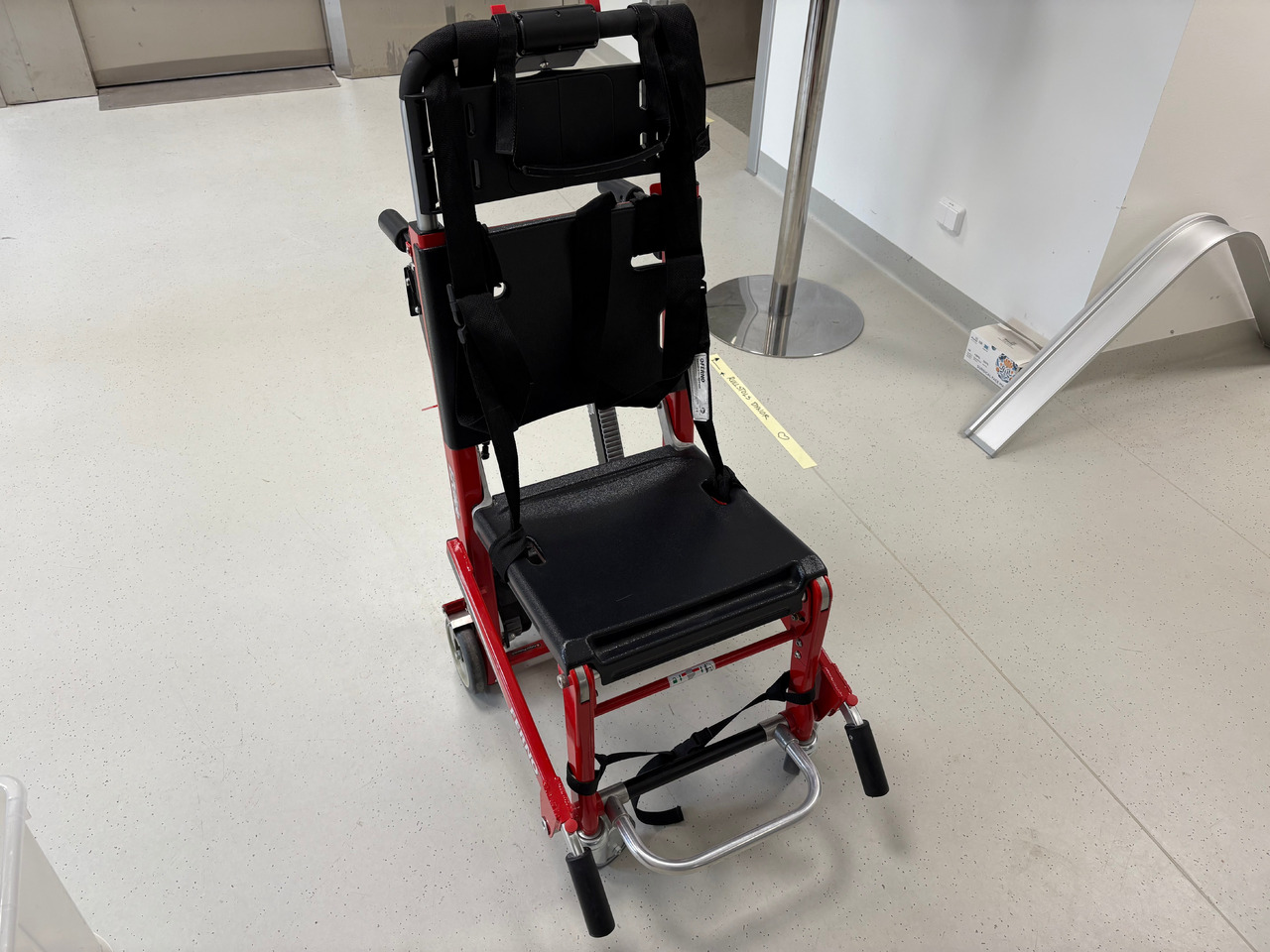 Trappklättrare - Drugi strojevi: slika Trappklättrare - Drugi strojevi Trappklättrare - Drugi strojevi: slika Trappklättrare - Drugi strojevi