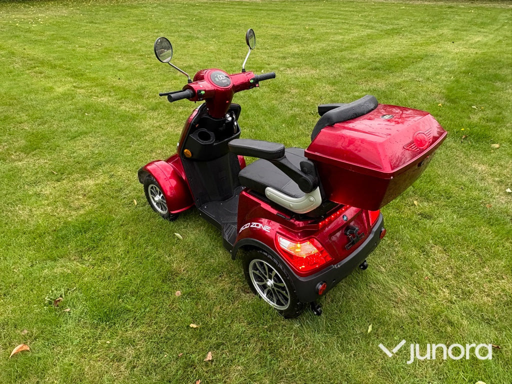 El-scooter - Eco Zone - Motocikl: slika El-scooter - Eco Zone - Motocikl El-scooter - Eco Zone - Motocikl: slika El-scooter - Eco Zone - Motocikl