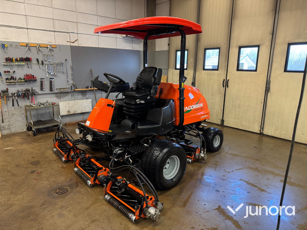 Fairwayklippare Jacobsen LF 570 4WD - Vrtna kosilica: slika Fairwayklippare Jacobsen LF 570 4WD - Vrtna kosilica Fairwayklippare Jacobsen LF 570 4WD - Vrtna kosilica: slika Fairwayklippare Jacobsen LF 570 4WD - Vrtna kosilica
