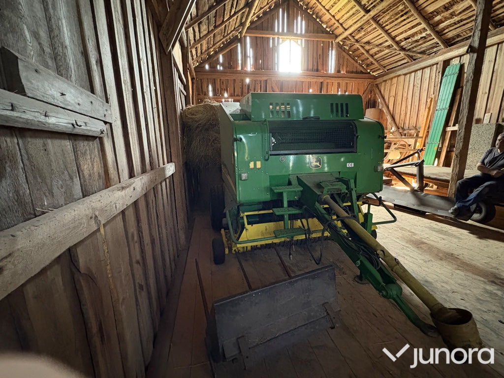 Fixkammarpress John Deere 578 - Rolo balirka: slika Fixkammarpress John Deere 578 - Rolo balirka Fixkammarpress John Deere 578 - Rolo balirka: slika Fixkammarpress John Deere 578 - Rolo balirka