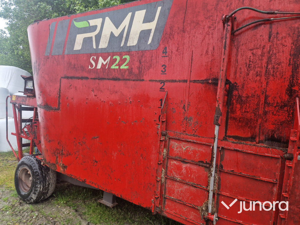 Foderblandare RMH 22 - Vagon-miješalica za krmivo: slika Foderblandare RMH 22 - Vagon-miješalica za krmivo Foderblandare RMH 22 - Vagon-miješalica za krmivo: slika Foderblandare RMH 22 - Vagon-miješalica za krmivo