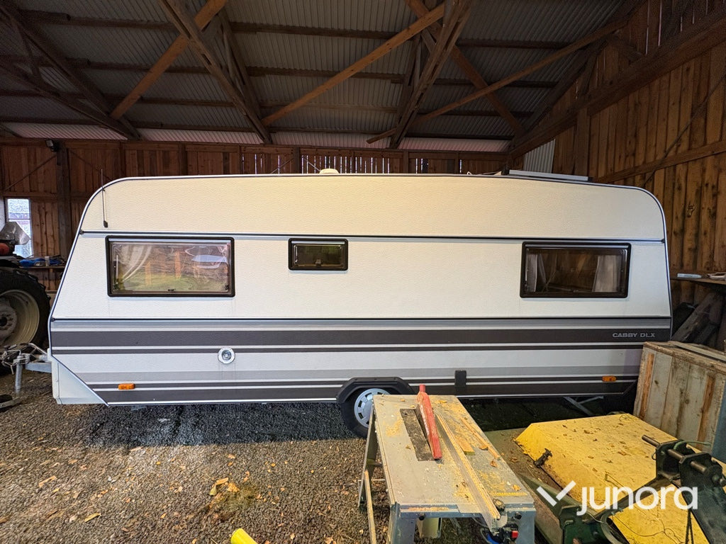 Husvagn - Cabby 550 DLX - Kamp prikolica: slika  Husvagn - Cabby 550 DLX - Kamp prikolica Husvagn - Cabby 550 DLX - Kamp prikolica: slika  Husvagn - Cabby 550 DLX - Kamp prikolica