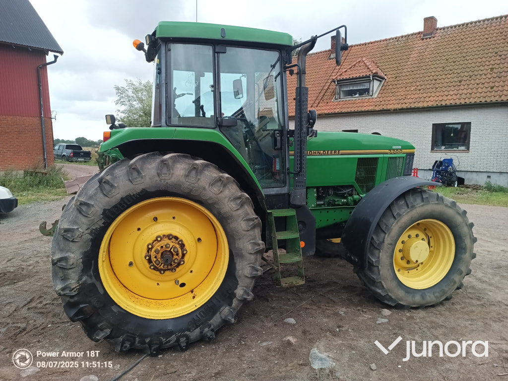 John Deere 7700 - Traktor: slika John Deere 7700 - Traktor John Deere 7700 - Traktor: slika John Deere 7700 - Traktor