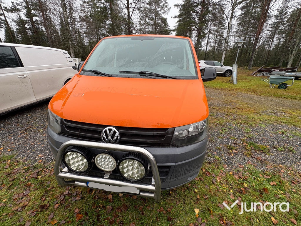 Lätt Lastbil - Volkswagen Transporter 4x4 - Furgon: slika Lätt Lastbil - Volkswagen Transporter 4x4 - Furgon Lätt Lastbil - Volkswagen Transporter 4x4 - Furgon: slika Lätt Lastbil - Volkswagen Transporter 4x4 - Furgon