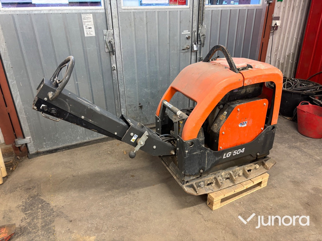 Markvibrator - Husqvarna LG 504 - Vibro ploča: slika Markvibrator - Husqvarna LG 504 - Vibro ploča Markvibrator - Husqvarna LG 504 - Vibro ploča: slika Markvibrator - Husqvarna LG 504 - Vibro ploča