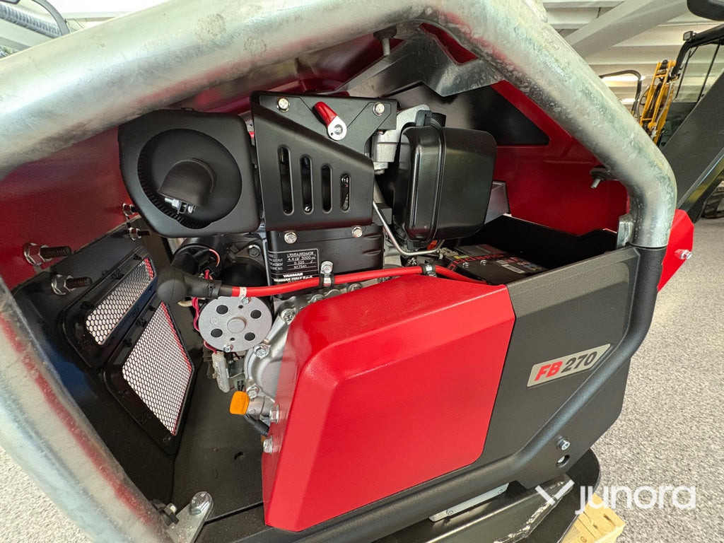 Vibro ploča Markvibrator - Swepac, FB 270: slika Vibro ploča Markvibrator - Swepac, FB 270 Vibro ploča Markvibrator - Swepac, FB 270: slika Vibro ploča Markvibrator - Swepac, FB 270