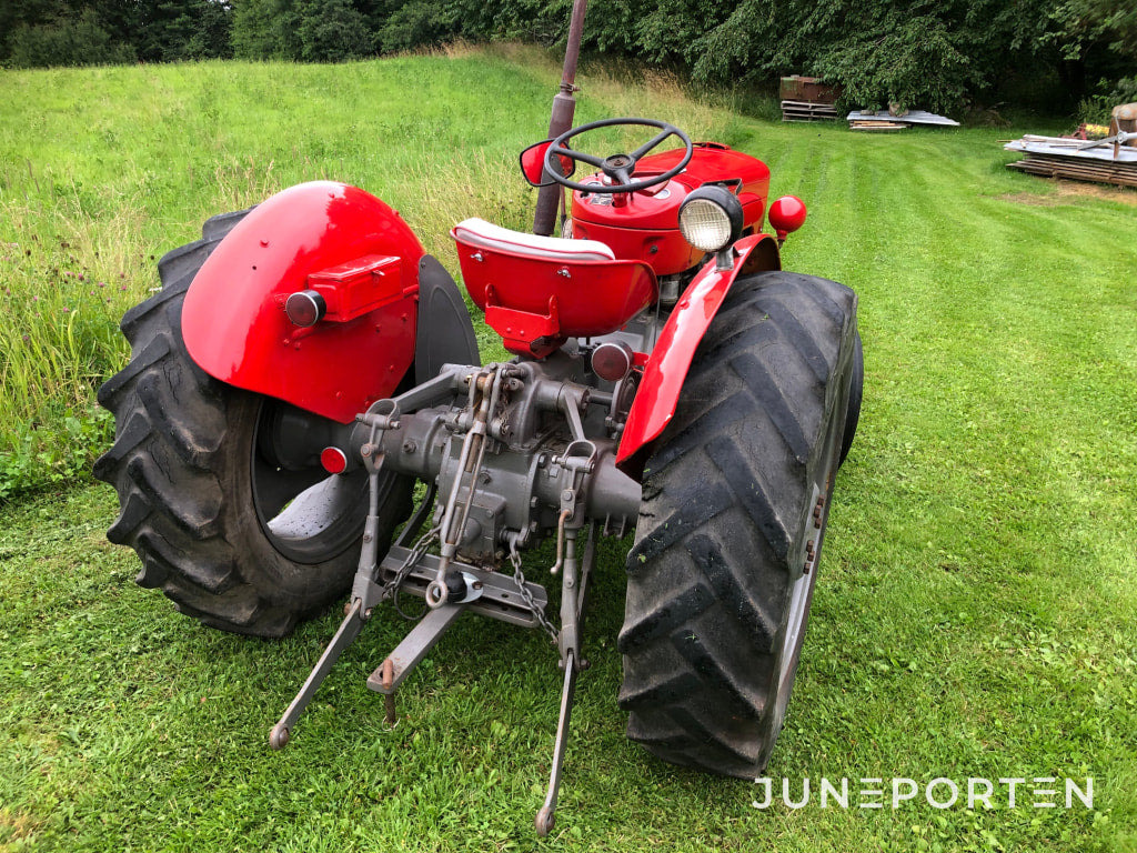 Massey Ferguson 25 - Traktor: slika Massey Ferguson 25 - Traktor Massey Ferguson 25 - Traktor: slika Massey Ferguson 25 - Traktor