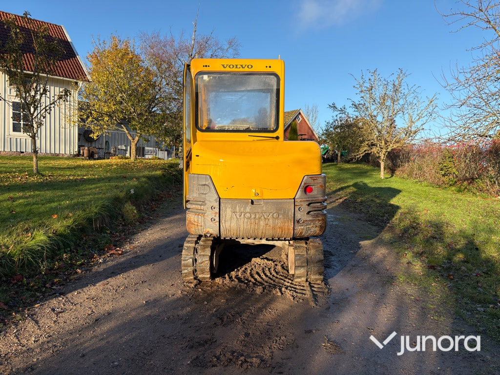 Minigrävare - Volvo, EC25 - Mini bager: slika Minigrävare - Volvo, EC25 - Mini bager Minigrävare - Volvo, EC25 - Mini bager: slika Minigrävare - Volvo, EC25 - Mini bager