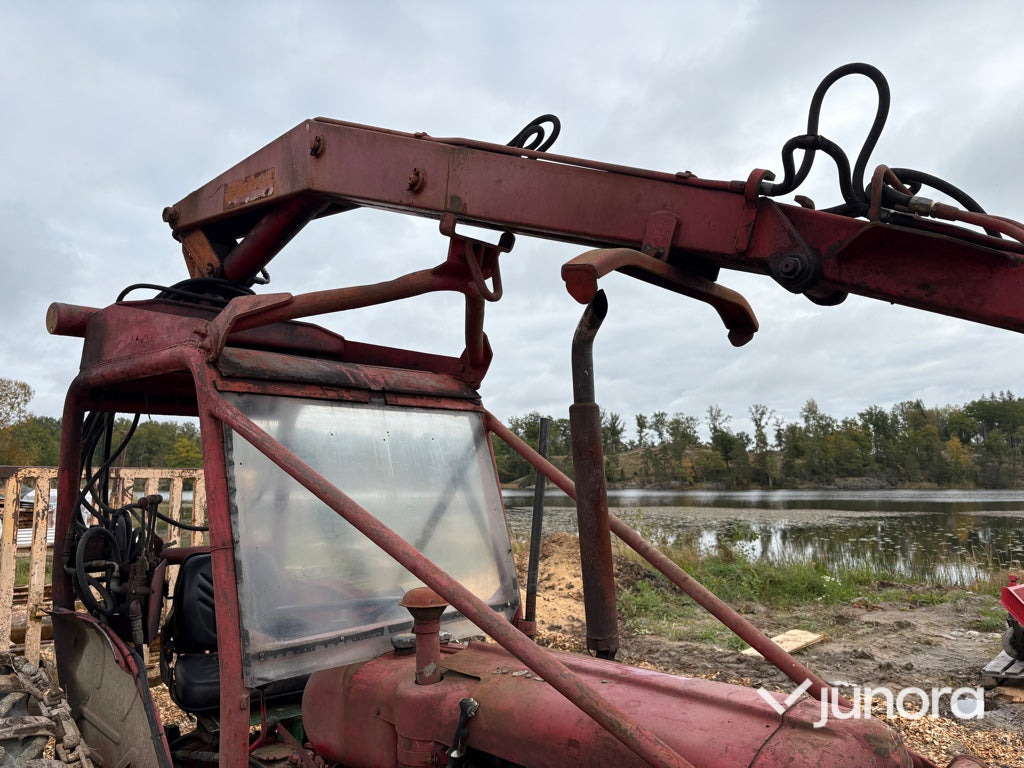 Traktor za šumarstvo Skogstraktor ÖSA-48 ”Volvo BM 400 Buster”: slika Traktor za šumarstvo Skogstraktor ÖSA-48 ”Volvo BM 400 Buster”