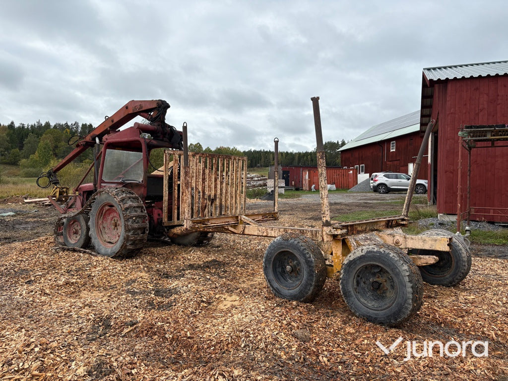 Traktor za šumarstvo Skogstraktor ÖSA-48 ”Volvo BM 400 Buster”: slika Traktor za šumarstvo Skogstraktor ÖSA-48 ”Volvo BM 400 Buster”