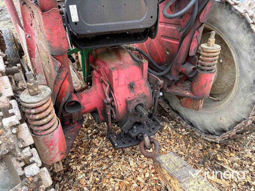 Traktor za šumarstvo Skogstraktor ÖSA-48 ”Volvo BM 400 Buster”: slika Traktor za šumarstvo Skogstraktor ÖSA-48 ”Volvo BM 400 Buster”