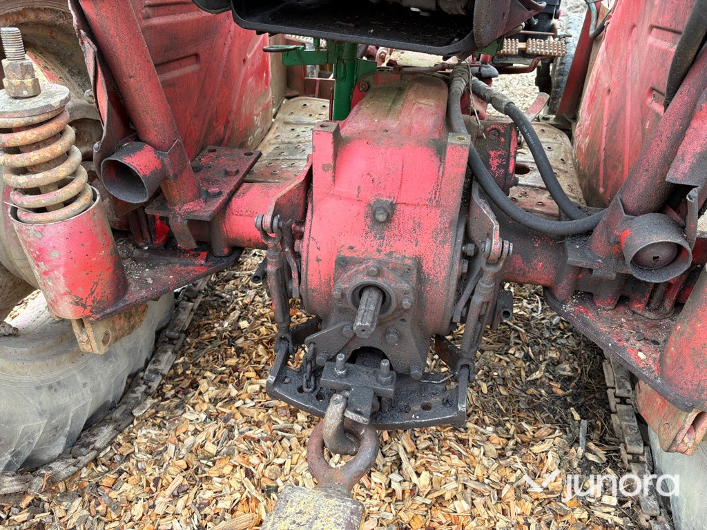 Traktor za šumarstvo Skogstraktor ÖSA-48 ”Volvo BM 400 Buster”: slika Traktor za šumarstvo Skogstraktor ÖSA-48 ”Volvo BM 400 Buster”