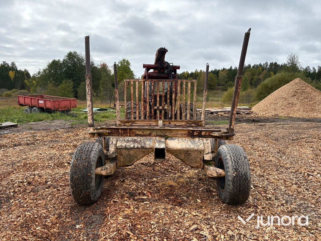 Traktor za šumarstvo Skogstraktor ÖSA-48 ”Volvo BM 400 Buster”: slika Traktor za šumarstvo Skogstraktor ÖSA-48 ”Volvo BM 400 Buster”