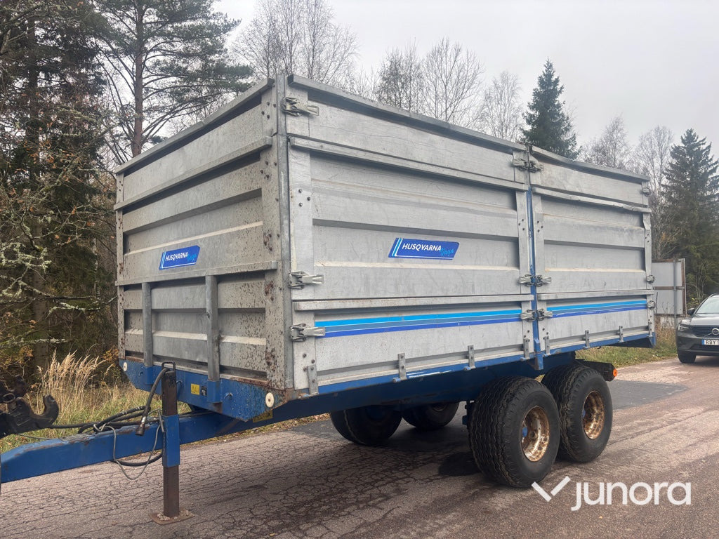 Spannmålsvagn - Husqvarna Vagn - Nagibna prikolica za poljoprivredna gospodarstva/ Istovarivač: slika Spannmålsvagn - Husqvarna Vagn - Nagibna prikolica za poljoprivredna gospodarstva/ Istovarivač Spannmålsvagn - Husqvarna Vagn - Nagibna prikolica za poljoprivredna gospodarstva/ Istovarivač: slika Spannmålsvagn - Husqvarna Vagn - Nagibna prikolica za poljoprivredna gospodarstva/ Istovarivač