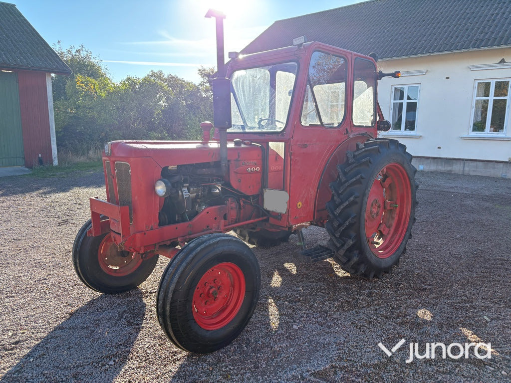 Traktor Bolinder Munktell BM Volvo 400 Buster - Traktor: slika Traktor Bolinder Munktell BM Volvo 400 Buster - Traktor Traktor Bolinder Munktell BM Volvo 400 Buster - Traktor: slika Traktor Bolinder Munktell BM Volvo 400 Buster - Traktor
