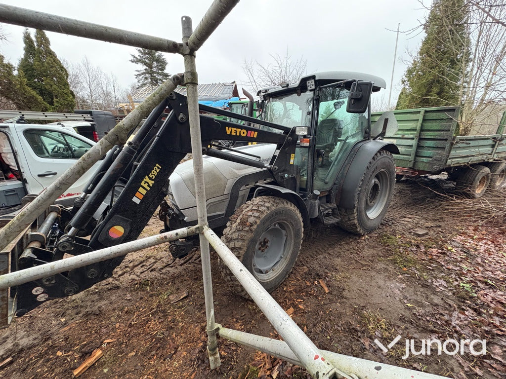 Traktor - Lamborghini 11S Spire 100.4 - Traktor: slika Traktor - Lamborghini 11S Spire 100.4 - Traktor Traktor - Lamborghini 11S Spire 100.4 - Traktor: slika Traktor - Lamborghini 11S Spire 100.4 - Traktor