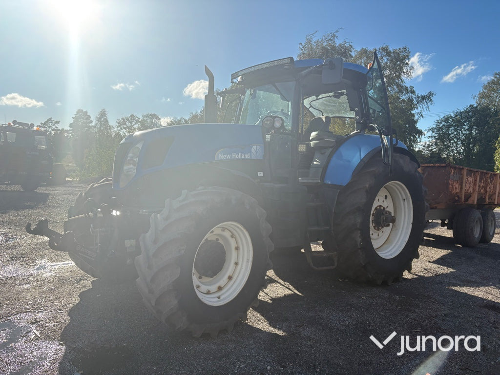 Traktor - New Holland T7040 - Traktor: slika Traktor - New Holland T7040 - Traktor Traktor - New Holland T7040 - Traktor: slika Traktor - New Holland T7040 - Traktor