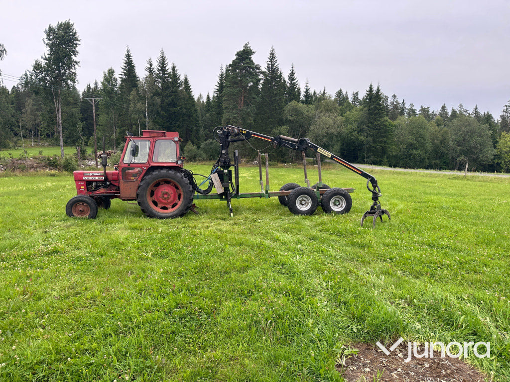Volvo Bm 430 med farma skogsvagn - Traktor: slika Volvo Bm 430 med farma skogsvagn - Traktor Volvo Bm 430 med farma skogsvagn - Traktor: slika Volvo Bm 430 med farma skogsvagn - Traktor