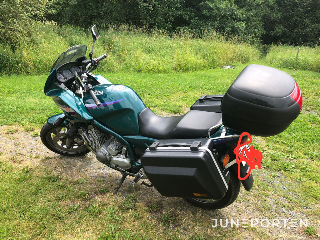 Yamaha Xj 900s - Motocikl: slika Yamaha Xj 900s - Motocikl Yamaha Xj 900s - Motocikl: slika Yamaha Xj 900s - Motocikl