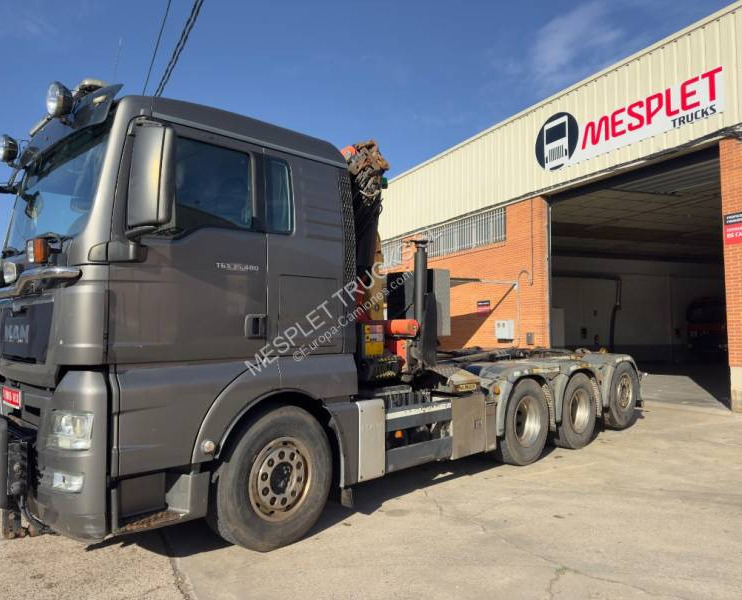 MAN TGX 35.480 - Kamion s kukastom dizalicom: slika MAN TGX 35.480 - Kamion s kukastom dizalicom MAN TGX 35.480 - Kamion s kukastom dizalicom: slika MAN TGX 35.480 - Kamion s kukastom dizalicom