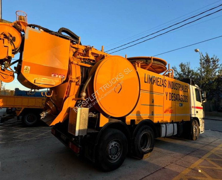 Vakum kamion Mercedes Actros 2544: slika Vakum kamion Mercedes Actros 2544 Vakum kamion Mercedes Actros 2544: slika Vakum kamion Mercedes Actros 2544