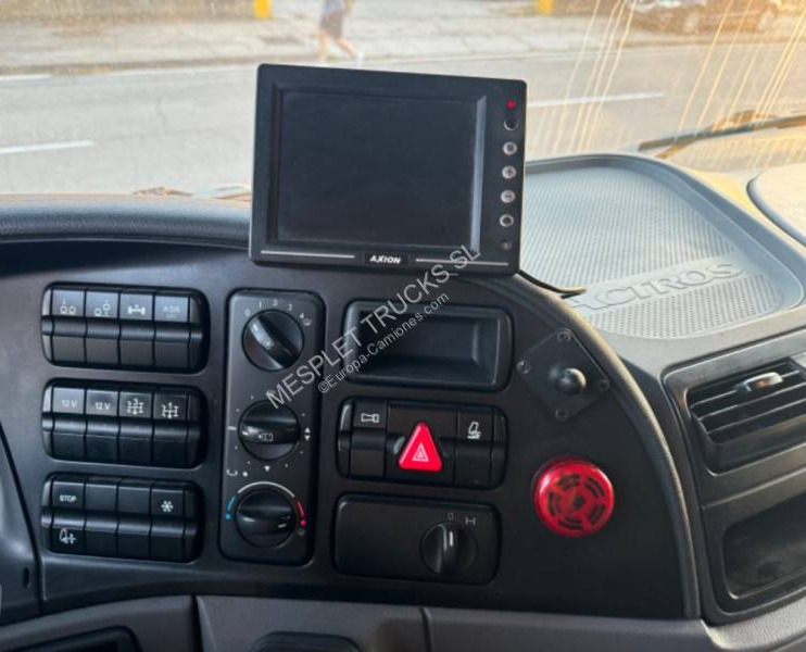 Vakum kamion Mercedes Actros 2544: slika Vakum kamion Mercedes Actros 2544 Vakum kamion Mercedes Actros 2544: slika Vakum kamion Mercedes Actros 2544