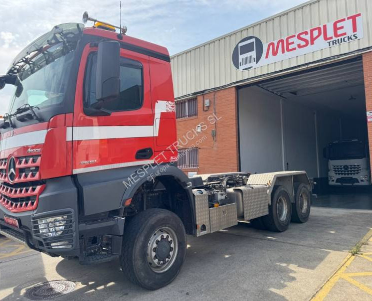 Mercedes Arocs 3551 - Kiper: slika Mercedes Arocs 3551 - Kiper Mercedes Arocs 3551 - Kiper: slika Mercedes Arocs 3551 - Kiper