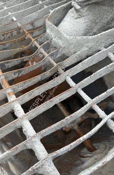 Zakup Mercedes SK 2435 K Mercedes SK 2435 K: slika Zakup Mercedes SK 2435 K Mercedes SK 2435 K