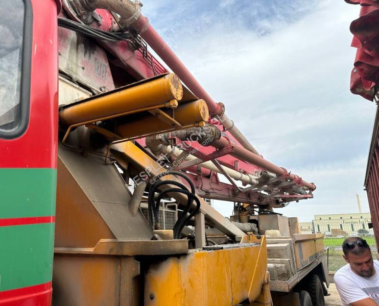 Zakup Mercedes SK 2435 K Mercedes SK 2435 K: slika Zakup Mercedes SK 2435 K Mercedes SK 2435 K