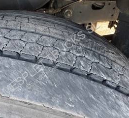 Renault Premium 370 DCI - Kamion s otvorenim sandukom: slika Renault Premium 370 DCI - Kamion s otvorenim sandukom Renault Premium 370 DCI - Kamion s otvorenim sandukom: slika Renault Premium 370 DCI - Kamion s otvorenim sandukom