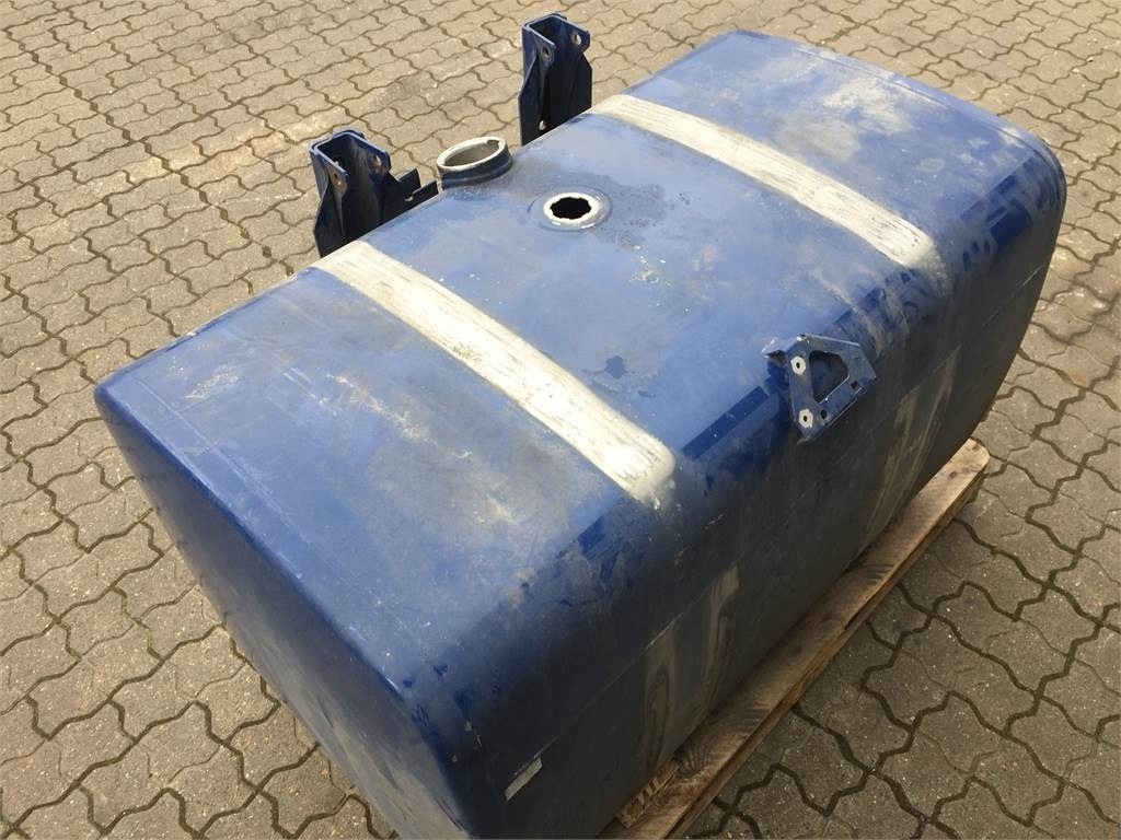 DAF 535 ltr dieseltank m- 2 stk bæringer - Spremnik goriva za Kamion: slika DAF 535 ltr dieseltank m- 2 stk bæringer - Spremnik goriva za Kamion DAF 535 ltr dieseltank m- 2 stk bæringer - Spremnik goriva za Kamion: slika DAF 535 ltr dieseltank m- 2 stk bæringer - Spremnik goriva za Kamion