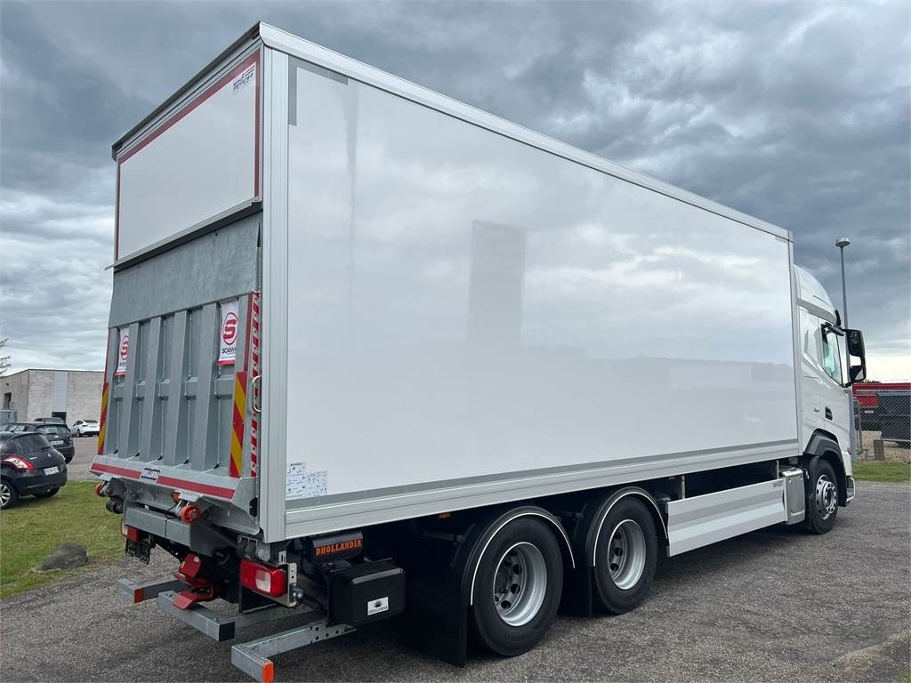 DAF XF480 FAS 6x2 - Kamion sandučar: slika DAF XF480 FAS 6x2 - Kamion sandučar DAF XF480 FAS 6x2 - Kamion sandučar: slika DAF XF480 FAS 6x2 - Kamion sandučar