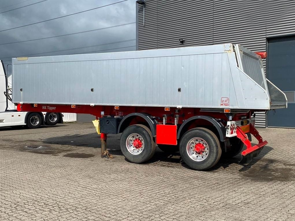 HK Tipper S38B 25m3 alu kasse m-plastindlæg - Kiper poluprikolica: slika HK Tipper S38B 25m3 alu kasse m-plastindlæg - Kiper poluprikolica HK Tipper S38B 25m3 alu kasse m-plastindlæg - Kiper poluprikolica: slika HK Tipper S38B 25m3 alu kasse m-plastindlæg - Kiper poluprikolica