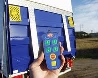 HMF 1500 kg med lodretstående liftplade - Stražnje dizalo: slika HMF 1500 kg med lodretstående liftplade - Stražnje dizalo HMF 1500 kg med lodretstående liftplade - Stražnje dizalo: slika HMF 1500 kg med lodretstående liftplade - Stražnje dizalo