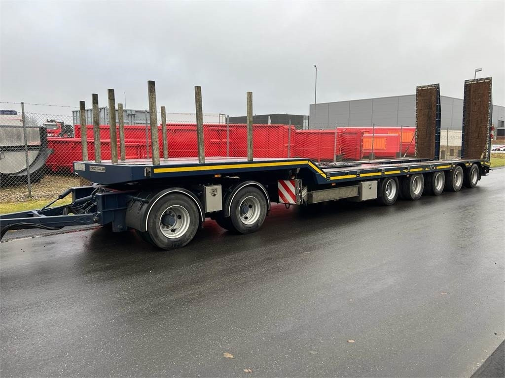HRD 7 akslet - 84 ton blokvogn med ramper - Prikolica s niskim utovarivačem: slika HRD 7 akslet - 84 ton blokvogn med ramper - Prikolica s niskim utovarivačem HRD 7 akslet - 84 ton blokvogn med ramper - Prikolica s niskim utovarivačem: slika HRD 7 akslet - 84 ton blokvogn med ramper - Prikolica s niskim utovarivačem