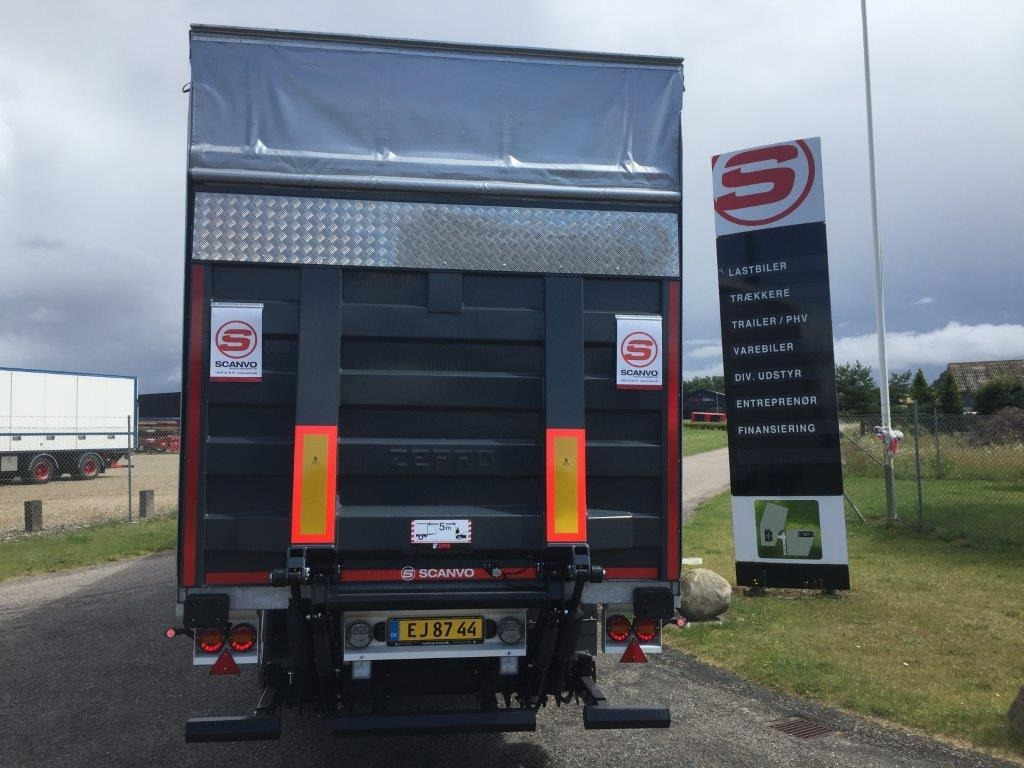 Hangler 12,5 mtr 2 akslet city lift - 30 pallers - Poluprikolica s ceradom: slika Hangler 12,5 mtr 2 akslet city lift - 30 pallers - Poluprikolica s ceradom Hangler 12,5 mtr 2 akslet city lift - 30 pallers - Poluprikolica s ceradom: slika Hangler 12,5 mtr 2 akslet city lift - 30 pallers - Poluprikolica s ceradom