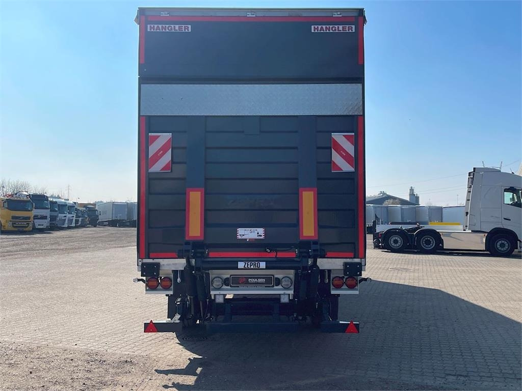 Poluprikolica s ceradom Hangler City RoadRunner 27-pallers - enkelt monteret: slika Poluprikolica s ceradom Hangler City RoadRunner 27-pallers - enkelt monteret