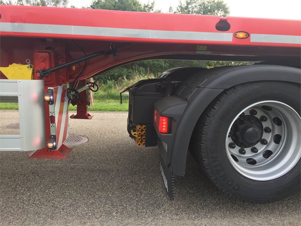 Hangler SVS 480 RH 200 4 akslet sværlast ligeud trailer - Poluprikolica plato/ Otvoreni sanduk: slika Hangler SVS 480 RH 200 4 akslet sværlast ligeud trailer - Poluprikolica plato/ Otvoreni sanduk Hangler SVS 480 RH 200 4 akslet sværlast ligeud trailer - Poluprikolica plato/ Otvoreni sanduk: slika Hangler SVS 480 RH 200 4 akslet sværlast ligeud trailer - Poluprikolica plato/ Otvoreni sanduk